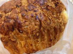 菠萝包-格瑞思动物奶油生日蛋糕(圆融店)