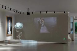 -乐派诗婚纱摄影