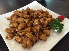 宫保鸡丁-金牌餐厅·天津菜·八珍豆腐·老爆三(瓷房子店)