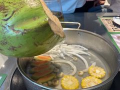 -椰小鸡·琼州糟粕醋·火锅(美兰缤纷城店)