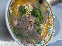 -金杨拉面王小吃面馆·牛三宝面·红烧牛肉粉