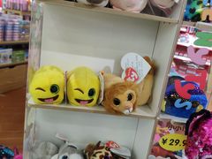 -新华书店(沙坪坝书城店)