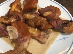 李家猪蹄-以前的小酒馆(中山广场店)