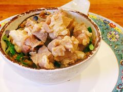 -毛辣果·贵州红酸汤牛肉火锅(西单店)