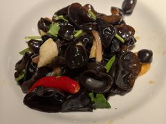 -梁家大院•农家菜(昆山会展中心店)