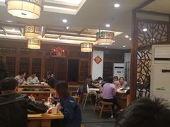 大堂-锅首鲜品火锅(鸳鸯店)
