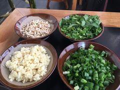 -王婆乔鲜鱼自助火锅(蜀汉路店)