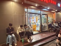 -哈尔滨小酒馆·鲜肉现穿自助烧烤(康新花园店)