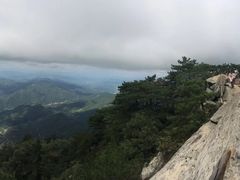 -罗田薄刀峰风景区