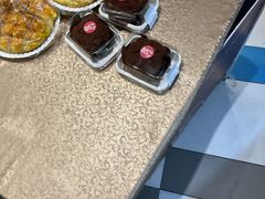 -85度C(生甜甜圈研究工坊·上海平凉店)