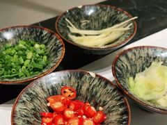 -红鼎豆捞·非遗鲍皇汤火锅(宝丰路店)