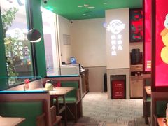 卡座-蛙小侠(五象万象汇店)