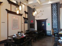 大堂-仁虎老火锅(黄泥磅店)