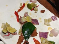 -老滇山寨•云南特色菜•地方菜•民族风情歌舞表演(金碧店)