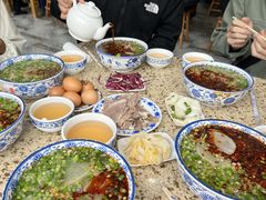 -吾穆勒蓬灰牛肉面·清真(北滨河中路店)