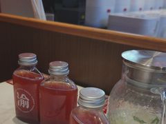 -渝是乎川渝小炒(新世界百货望京店)