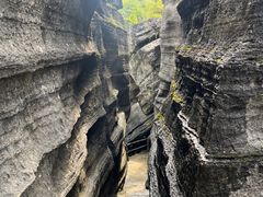 -梭布垭石林景区