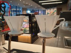 -星巴克臻选(郑州中原万达店)