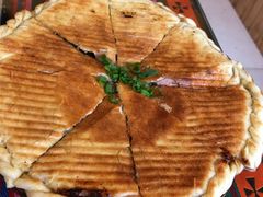 牦牛肉烤饼-卡万金特色藏餐