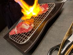 -铭牛烧肉·和牛海鲜自助(高新月牙湖店)