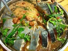 -老凯俚酸汤鱼(鸿通城店)