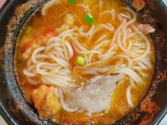 三鲜-李记特色罐罐米线(重庆中环大厦店)