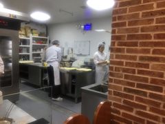 -焙丽拾光(麦凯乐直营店)