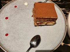 -LES ELITES 英集荟(南京西路店)