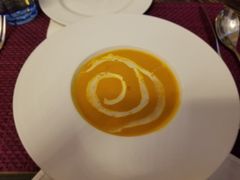 奶油栗子南瓜汤-小莫餐厅And More Restaurant西餐(北京展览馆店)