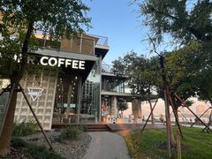 -Manner Coffee(徐汇滨江店)