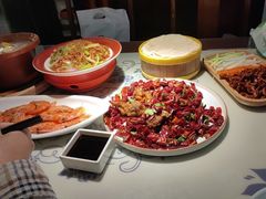 -卢大鲜鱼头捞饭(美利广场店)
