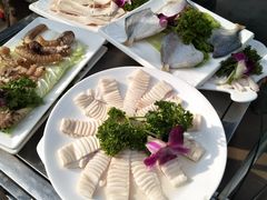 -楠柏弯休闲山庄(梨花溪店)