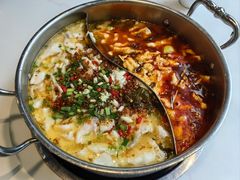 -德林酸菜鱼火锅(南丹店)