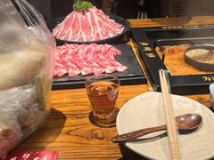 -老牌坊云南鱼豆花火锅(爱建店)