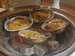 -围炉肉舍•炭烤活鳗•丹东海鲜烤肉(步行街店)