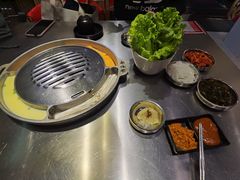 -哈哈碳都·牛肋条无限自助烤肉(台江万达店)