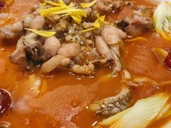 自制泡菜牛蛙锅-付掌柜在成都·热炒砂锅集(金禾店)