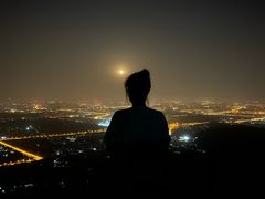 -鬼笑石后山停车场