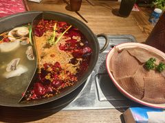 -袁山山重庆火锅(丈八北路店)