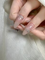 -UU·NAIL美甲美睫專門店