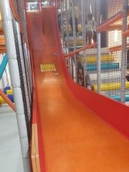 -星际乐园(红博中央公园店)