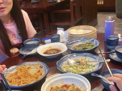 自助取餐区-曾福兴