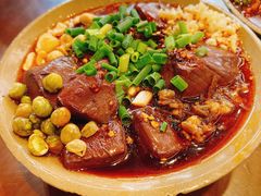 -谢老五跷脚牛肉·非遗传承店