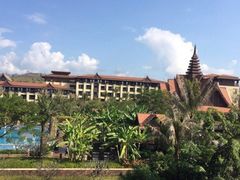 -西双版纳融创皇冠假日度假酒店