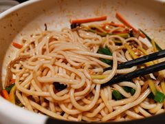 鸡丝凉米线-云海肴·汽锅鸡·云南菜(美罗城店)