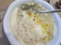 -桂在香知桂林米粉(红博中央公园店)
