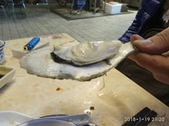 阳江炊蚝-大富蚝乌东哥饭店·石锅鱼杂·柠檬鸭(革新路店)