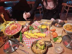 -鹿萤季·营地小馆(皇后公园店)