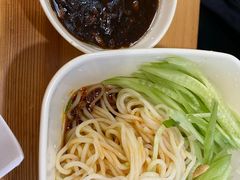 -余丞记川渝面馆(云峰店)