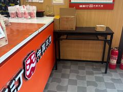 -塔斯汀中国汉堡(白云京溪地铁站店)